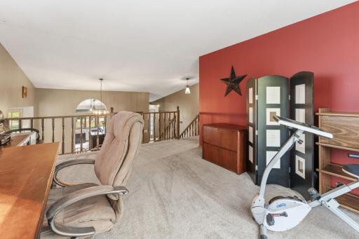 3981 324th Avenue NE, Cambridge, MN 55008