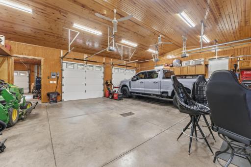 3981 324th Avenue NE, Cambridge, MN 55008