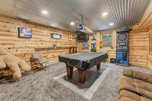 3981 324th Avenue NE, Cambridge, MN 55008