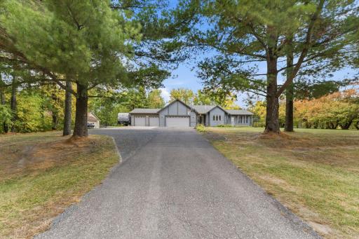 3981 324th Avenue NE, Cambridge, MN 55008