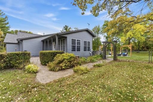 3981 324th Avenue NE, Cambridge, MN 55008