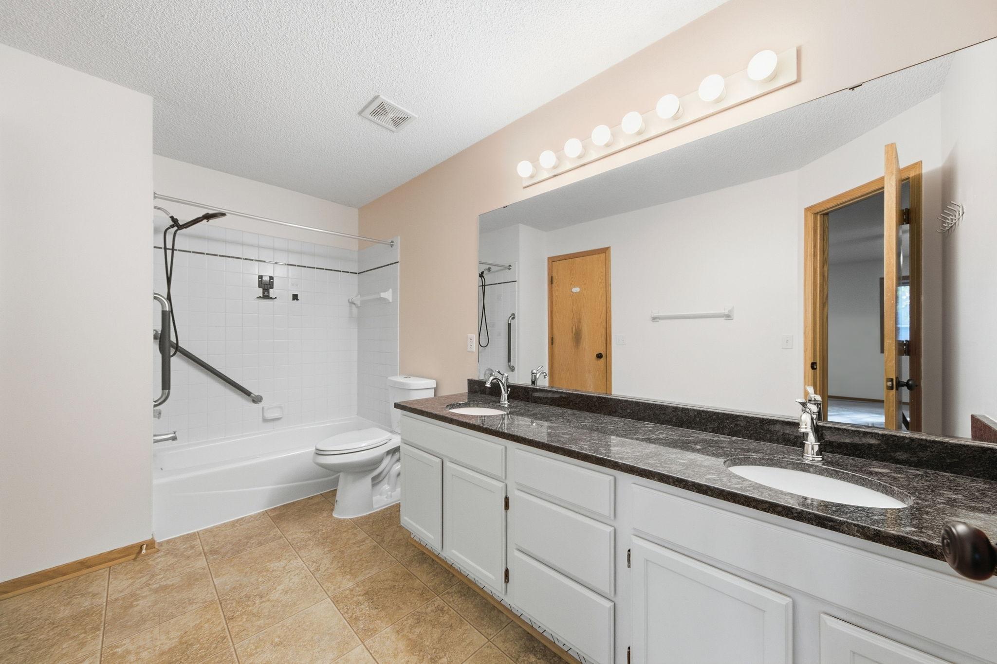 24-web-or-mls-img-0288-jpg.jpg