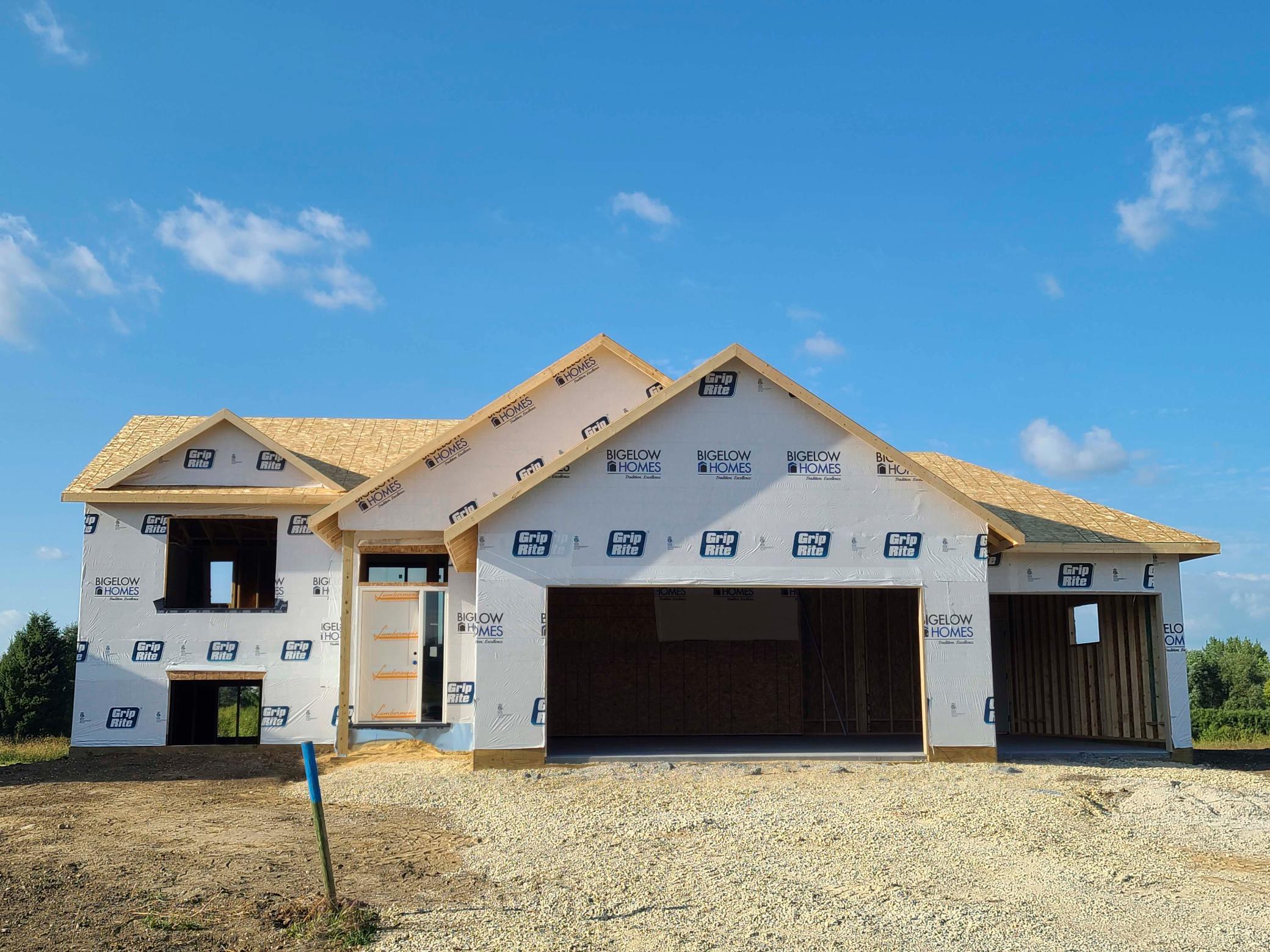 Property photo for 905 14th Street NW, Kasson, MN 55944