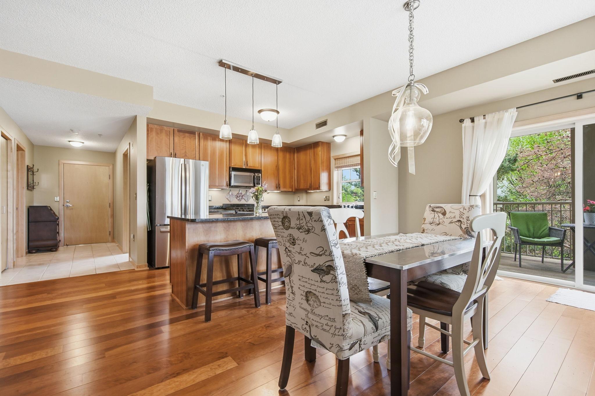 Dining off of kitchen