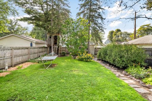 2410 35th Avenue S, Minneapolis, MN 55406