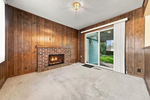 6131 Lee Avenue N, Brooklyn Center, MN 55429