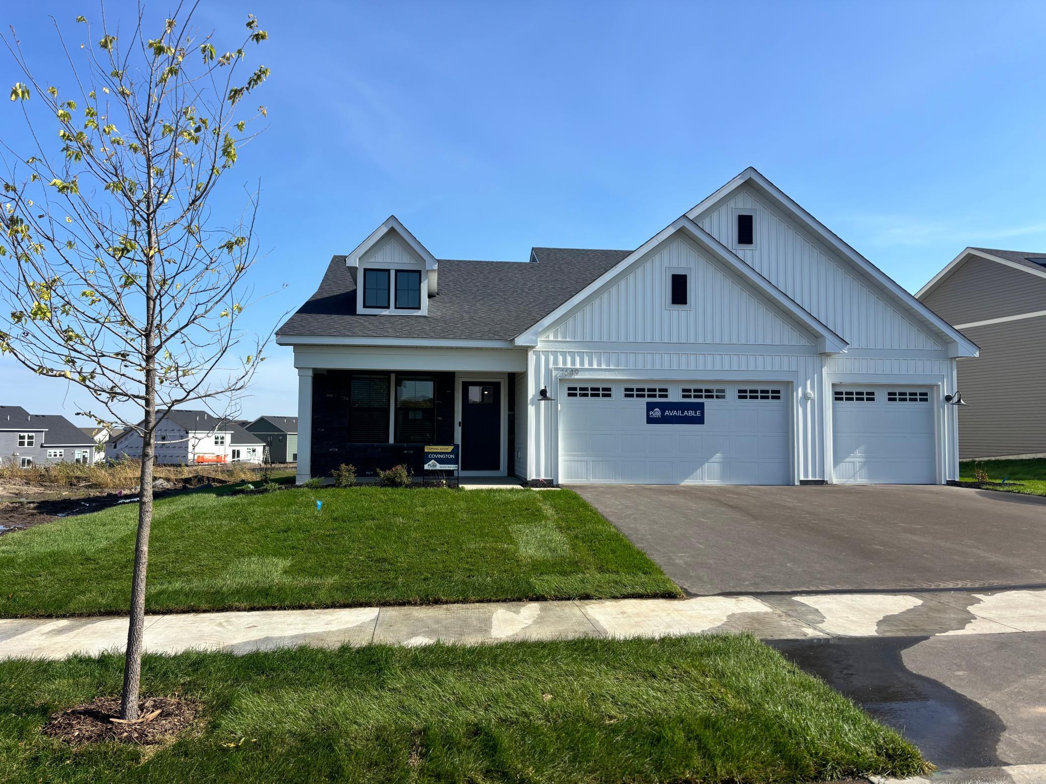 Property photo for 1649 Lund Way, Shakopee, MN 55379