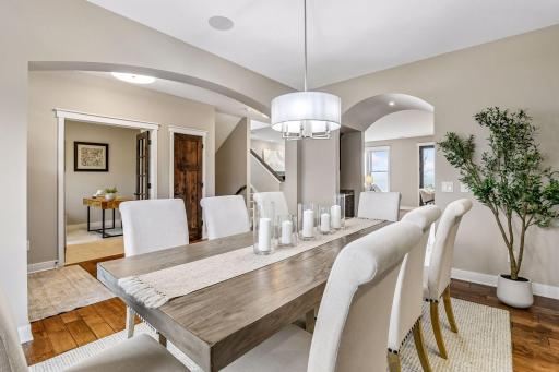 2444 Woods Drive, Victoria, MN 55386