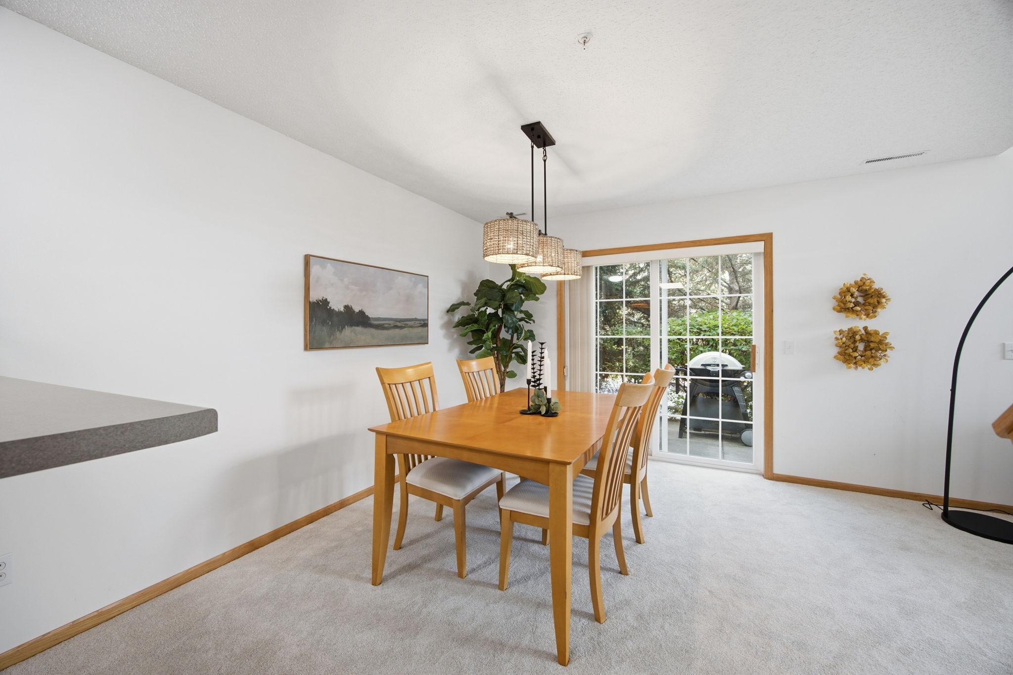 9-web-or-mls-5428_Brewer_Ln_Inver_Grove_Heights_MN_55076_0477.jpg