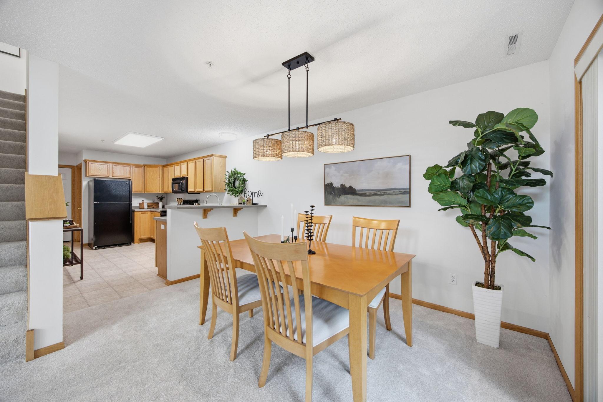 8-web-or-mls-5428_Brewer_Ln_Inver_Grove_Heights_MN_55076_0472.jpg