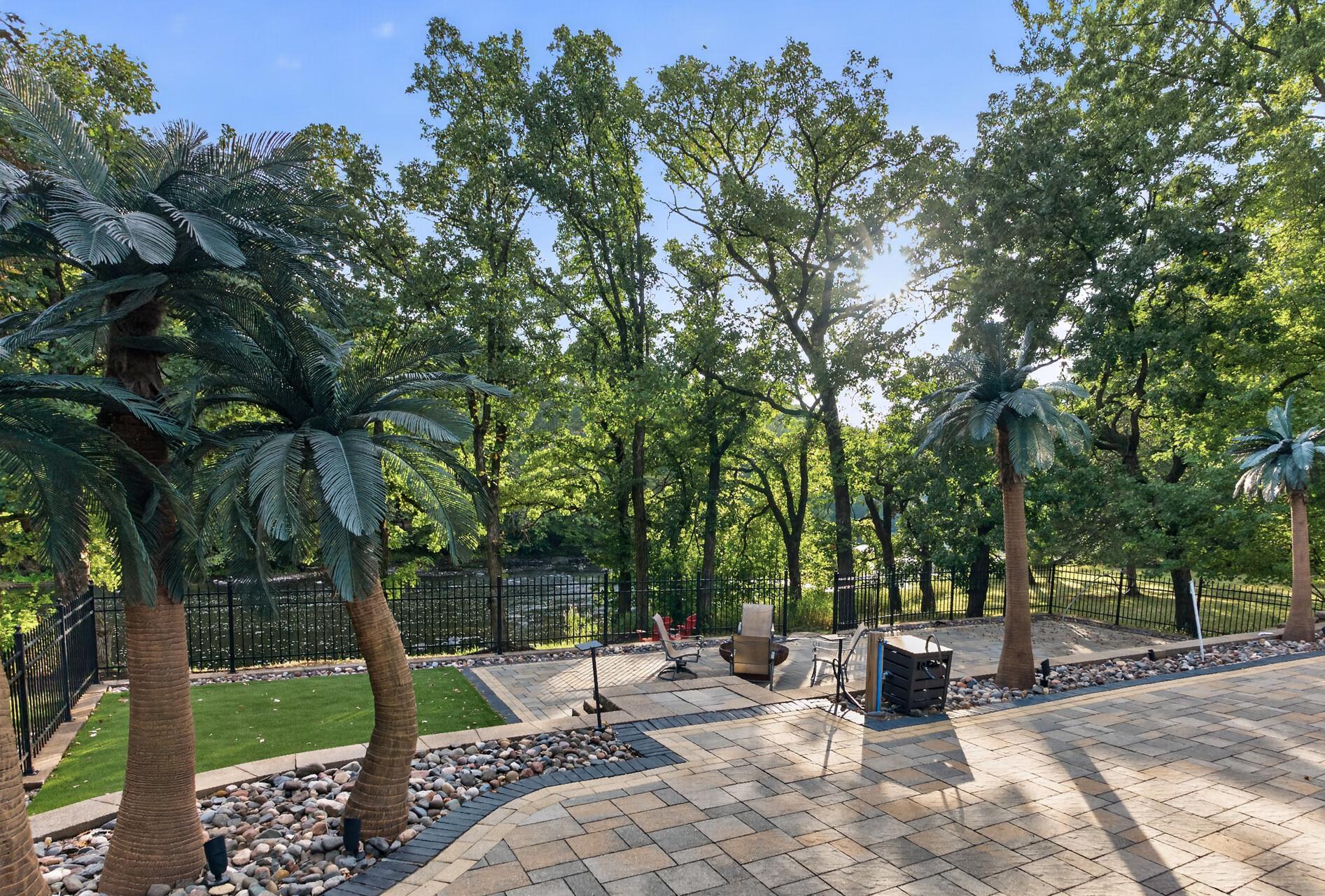 Fire Pit with view of the River!
