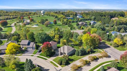 301 Canyon Boulevard, Hudson, WI 54016