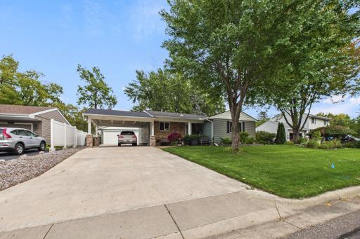 280 Yoho Drive, Anoka, MN 55303