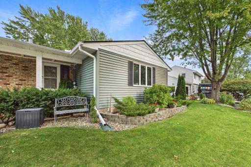 280 Yoho Drive, Anoka, MN 55303