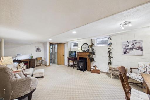 280 Yoho Drive, Anoka, MN 55303