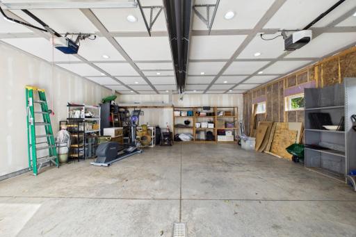280 Yoho Drive, Anoka, MN 55303