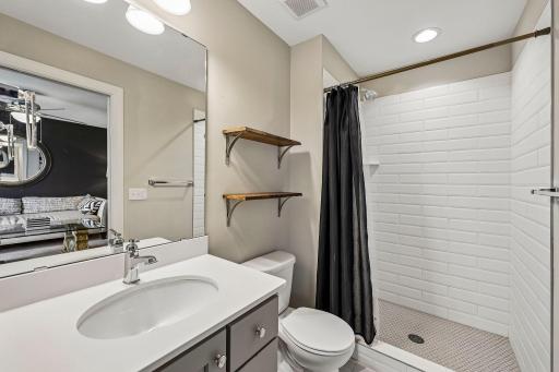 9058 Bur Oak Road, Woodbury, MN 55129