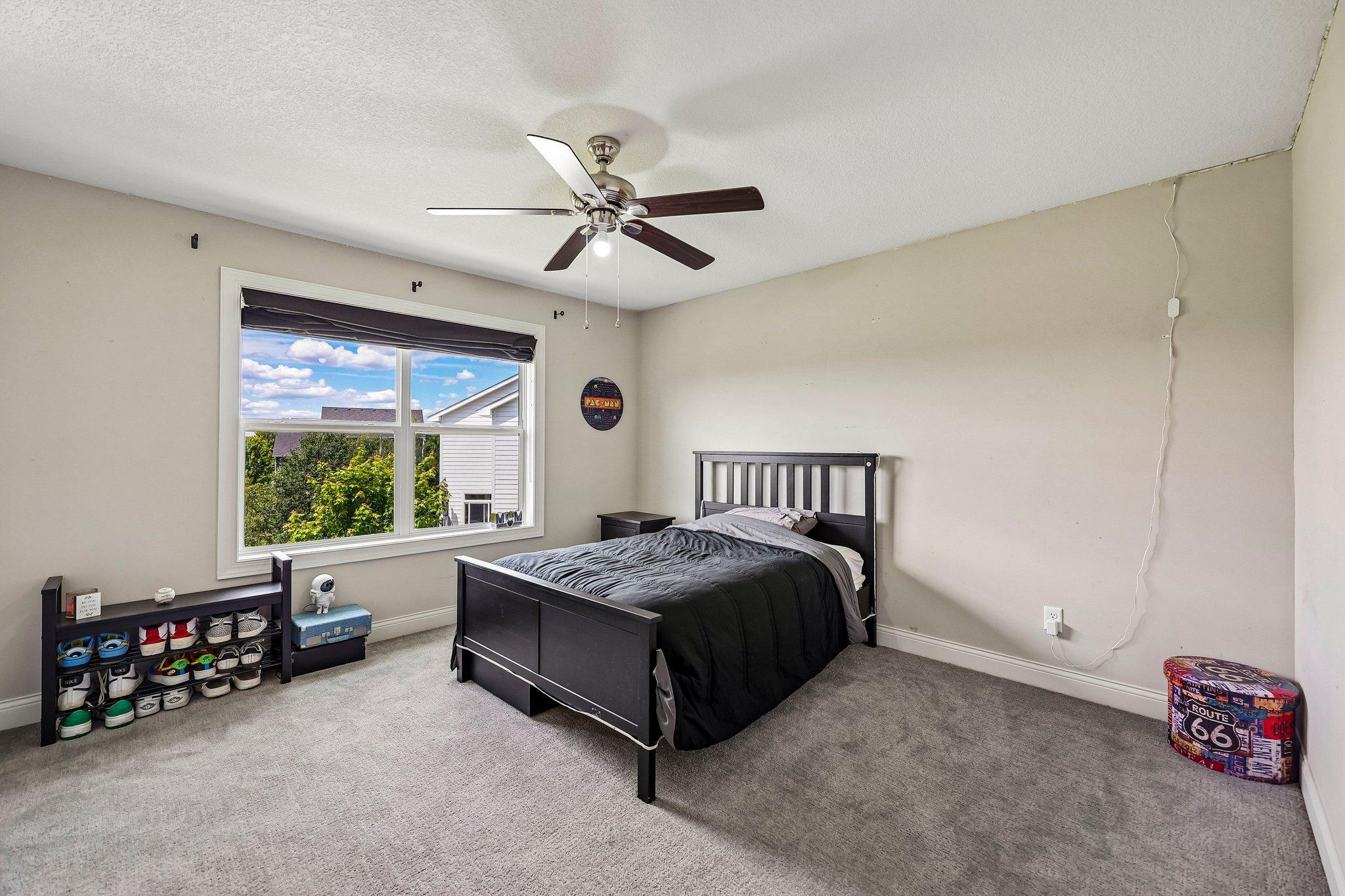 29-web-or-mls-Bur Oak Rd-S2306-029.jpg