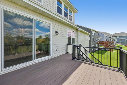 9058 Bur Oak Road, Woodbury, MN 55129