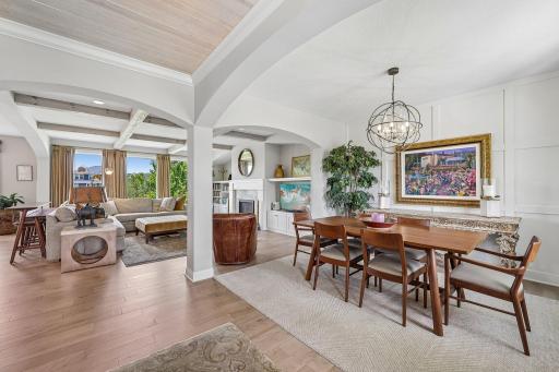 9058 Bur Oak Road, Woodbury, MN 55129