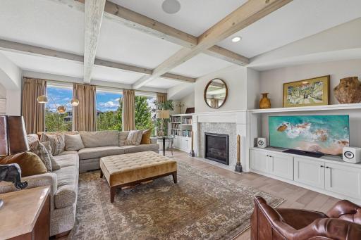 9058 Bur Oak Road, Woodbury, MN 55129