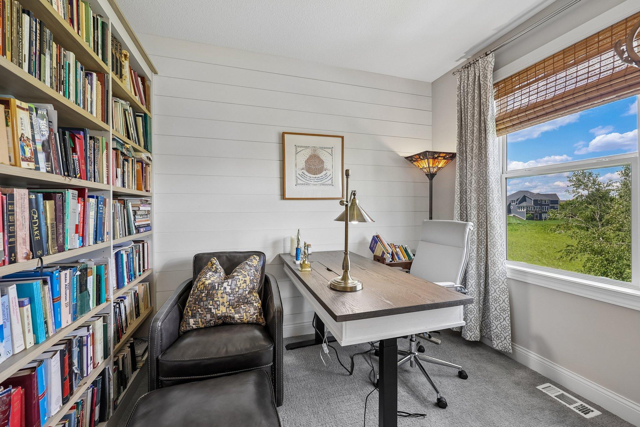 85-web-or-mls-Bur Oak Rd-S2406-016.jpg