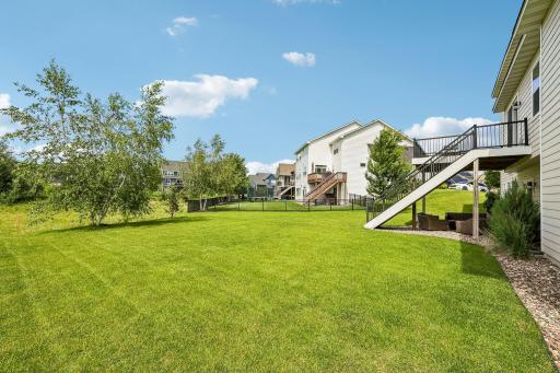 9058 Bur Oak Road, Woodbury, MN 55129