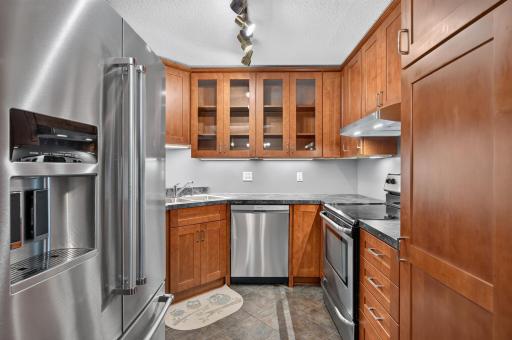 300 Shelard Parkway, 307, Saint Louis Park, MN 55426