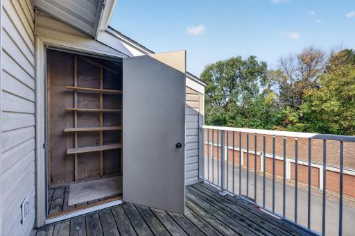 300 Shelard Parkway, 307, Saint Louis Park, MN 55426