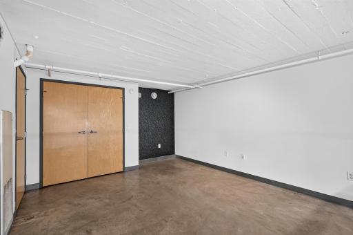 250 Park Avenue, 215, Minneapolis, MN 55415