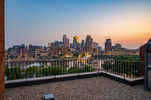 250 Park Avenue, 215, Minneapolis, MN 55415