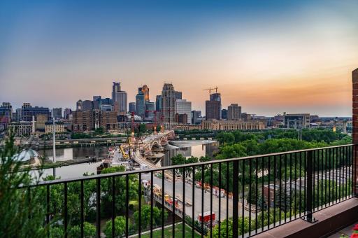 250 Park Avenue, 215, Minneapolis, MN 55415