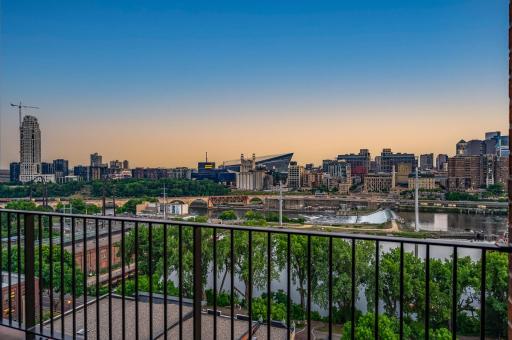 250 Park Avenue, 215, Minneapolis, MN 55415