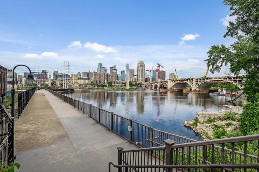 250 Park Avenue, 215, Minneapolis, MN 55415