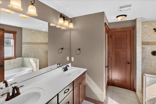 1125 Wyoming Street, Roberts, WI 54023