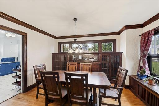 1208 Palace Avenue, Saint Paul, MN 55105