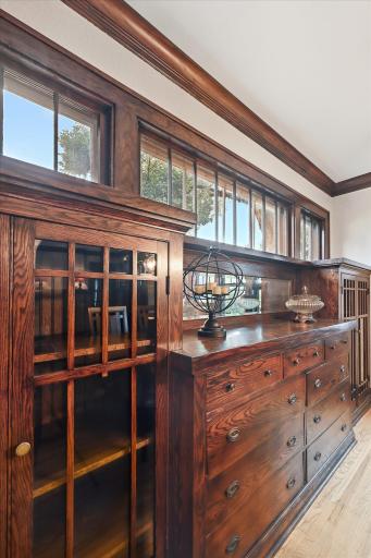 1208 Palace Avenue, Saint Paul, MN 55105