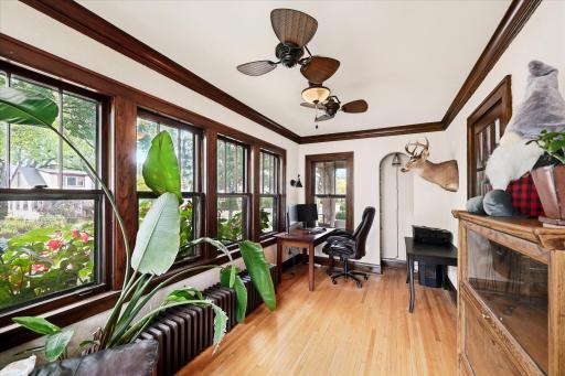 1208 Palace Avenue, Saint Paul, MN 55105