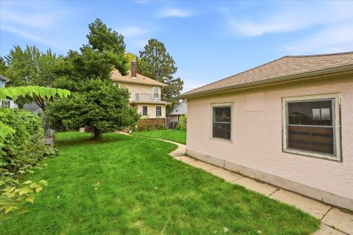1208 Palace Avenue, Saint Paul, MN 55105