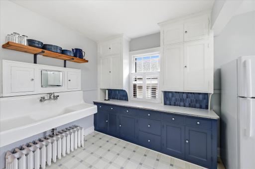 1208 Palace Avenue, Saint Paul, MN 55105