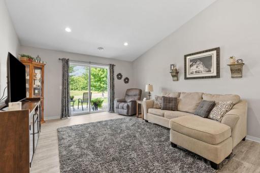 882 Geneva Road, Maple Lake, MN 55358