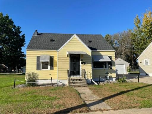 803 13th Avenue SE, Austin, MN 55912