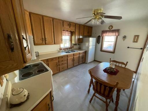 803 13th Avenue SE, Austin, MN 55912