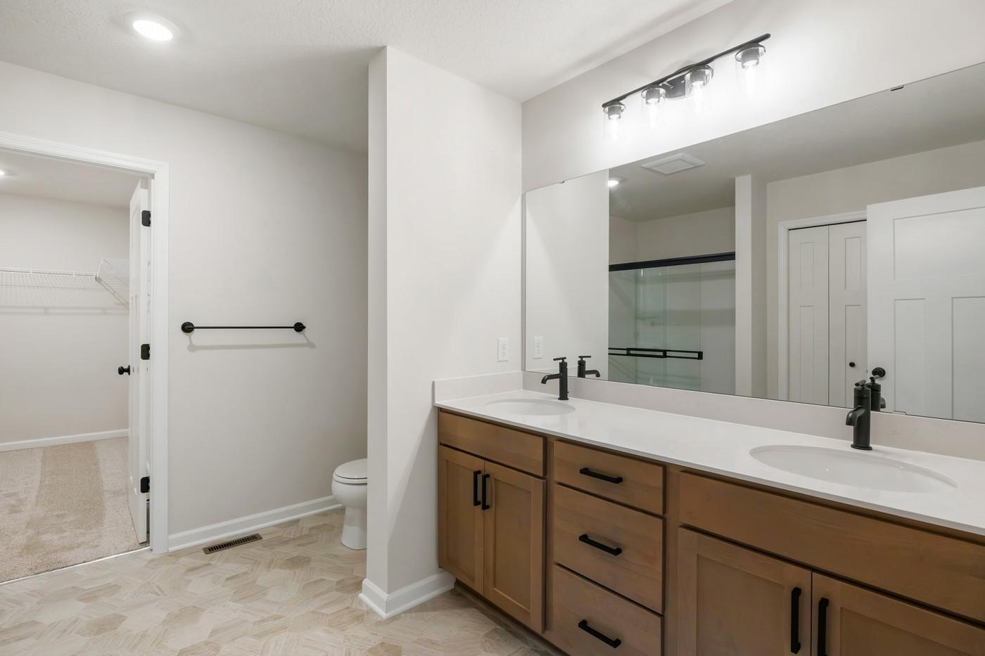 En suite bath
