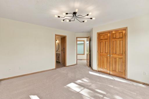 5402 102nd Trail N, Brooklyn Park, MN 55443