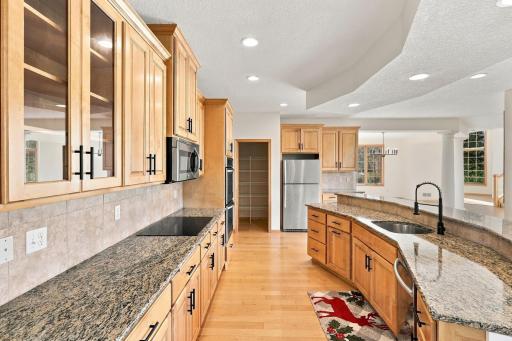 5402 102nd Trail N, Brooklyn Park, MN 55443