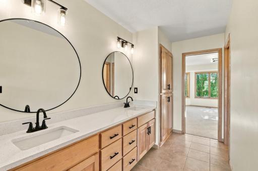 5402 102nd Trail N, Brooklyn Park, MN 55443