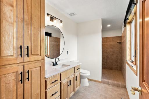5402 102nd Trail N, Brooklyn Park, MN 55443