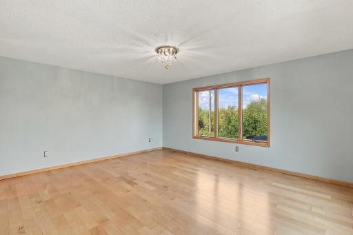 5402 102nd Trail N, Brooklyn Park, MN 55443