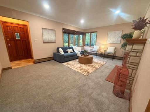 1603 Frost Avenue, Maplewood, MN 55109